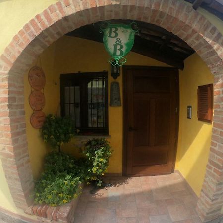 Tra... Monti E Vigne Bed & Breakfast La Morra Dış mekan fotoğraf