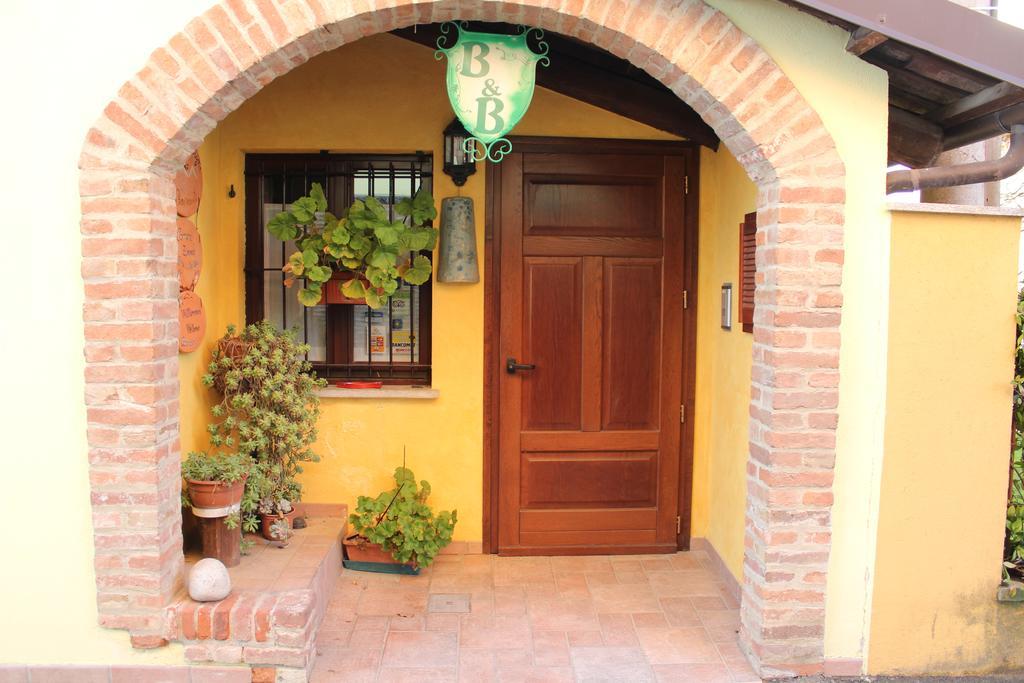 Tra... Monti E Vigne Bed & Breakfast La Morra Dış mekan fotoğraf