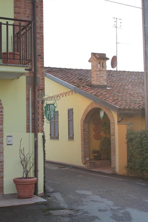 Tra... Monti E Vigne Bed & Breakfast La Morra Dış mekan fotoğraf