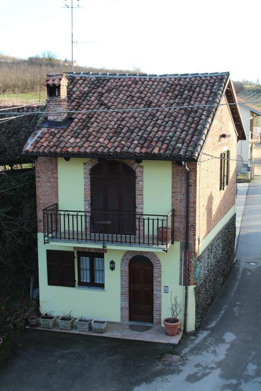 Tra... Monti E Vigne Bed & Breakfast La Morra Dış mekan fotoğraf