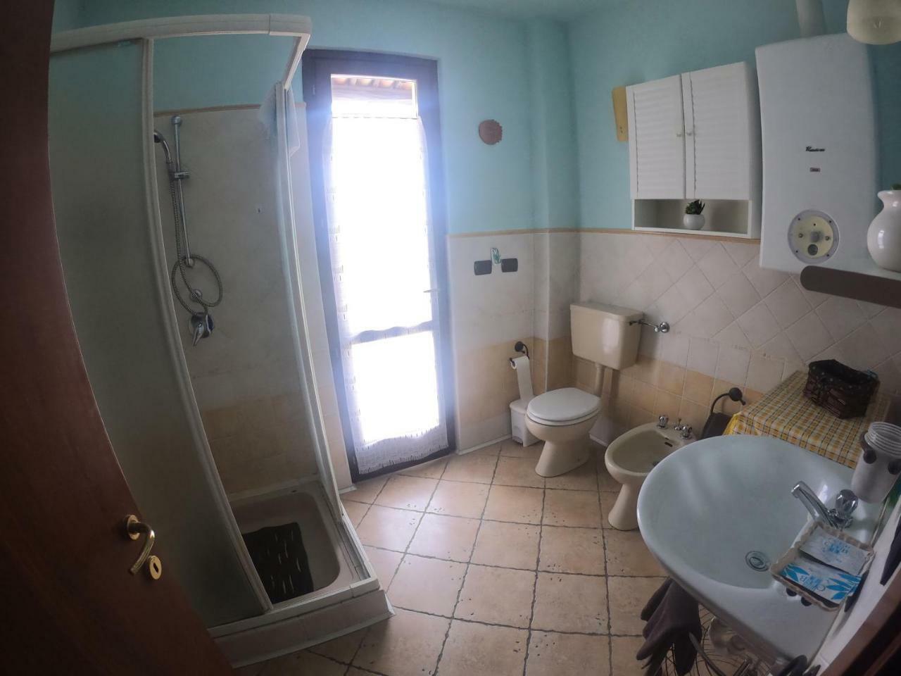 Tra... Monti E Vigne Bed & Breakfast La Morra Dış mekan fotoğraf