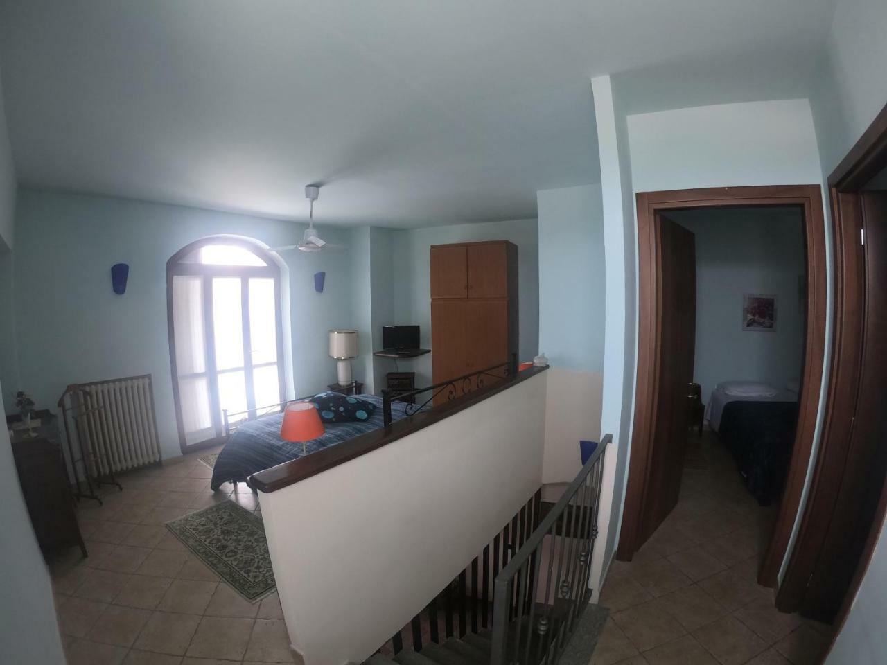 Tra... Monti E Vigne Bed & Breakfast La Morra Dış mekan fotoğraf